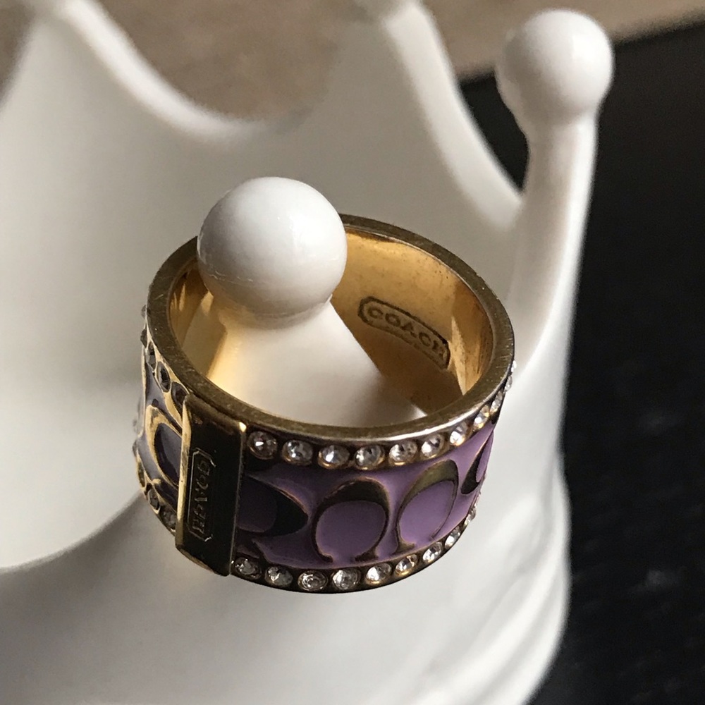 Coach ring